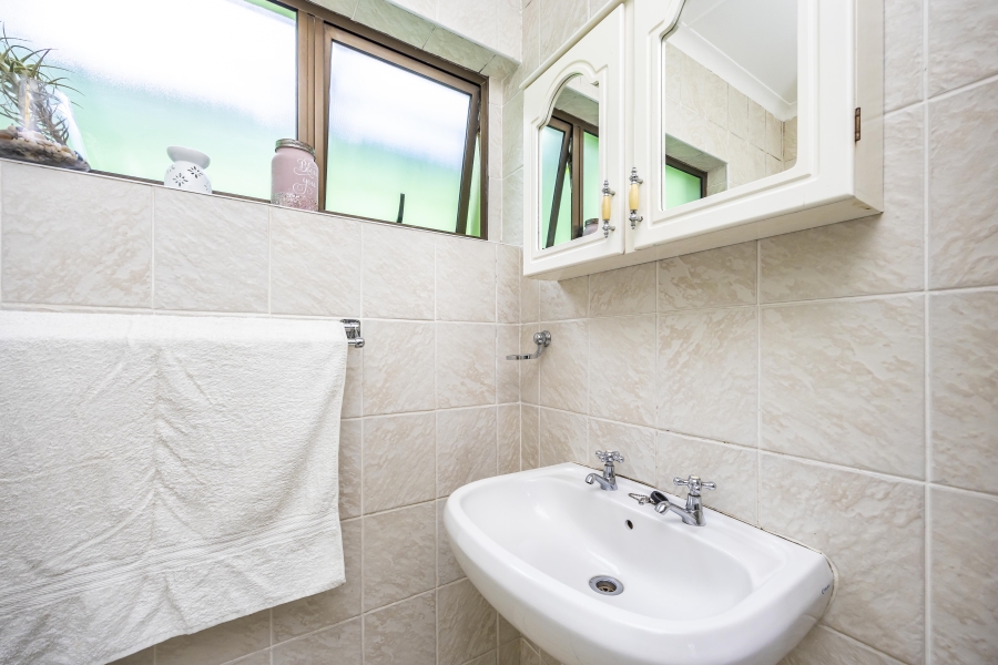 3 Bedroom Property for Sale in Quigney Eastern Cape